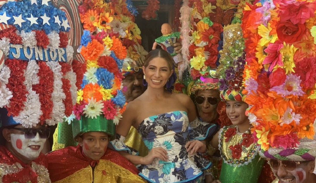La reina Isabella Chams abrió las puertas de su 'Palacio Real'