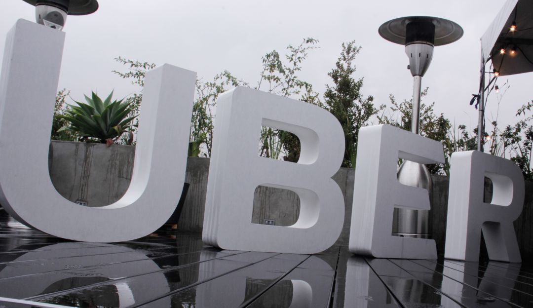 Senador García Zuccardi Uber: Cierre de Uber es un mensaje negativo del Gobierno: Senador Andrés García