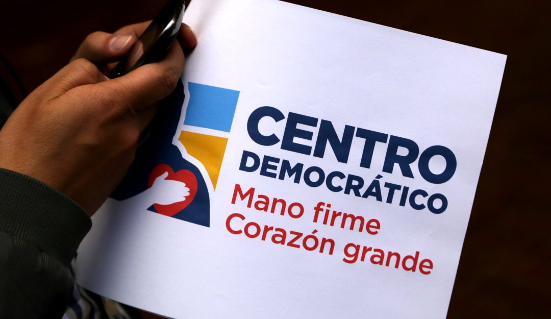 Caso Chuzadas: CD pide que se revele a qué políticos llegaba informes de “Chuzadas”
