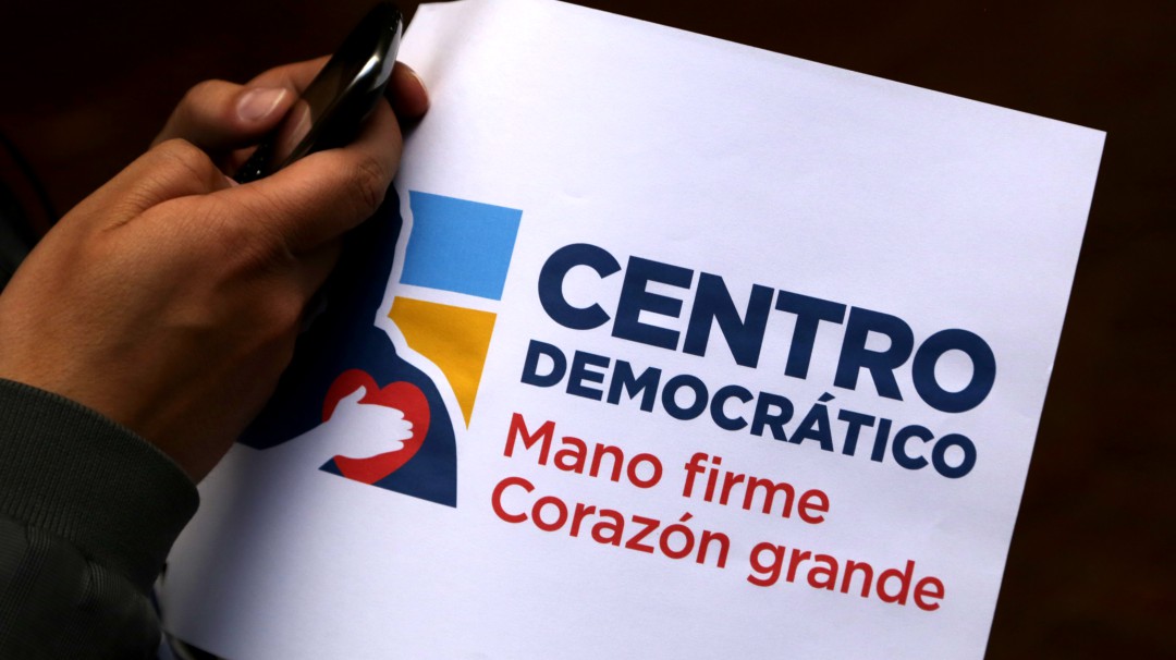 CD pide que se revele a qué políticos llegaba informes de "Chuzadas"