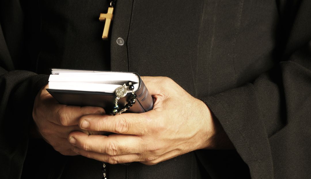 Pederastia en la iglesia católica: “Abusé de cuatro a cinco niños por semana”: Confesión de exsacerdote