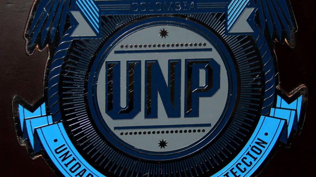 Investigan irregularidades en contratos de vehículos de la UNP