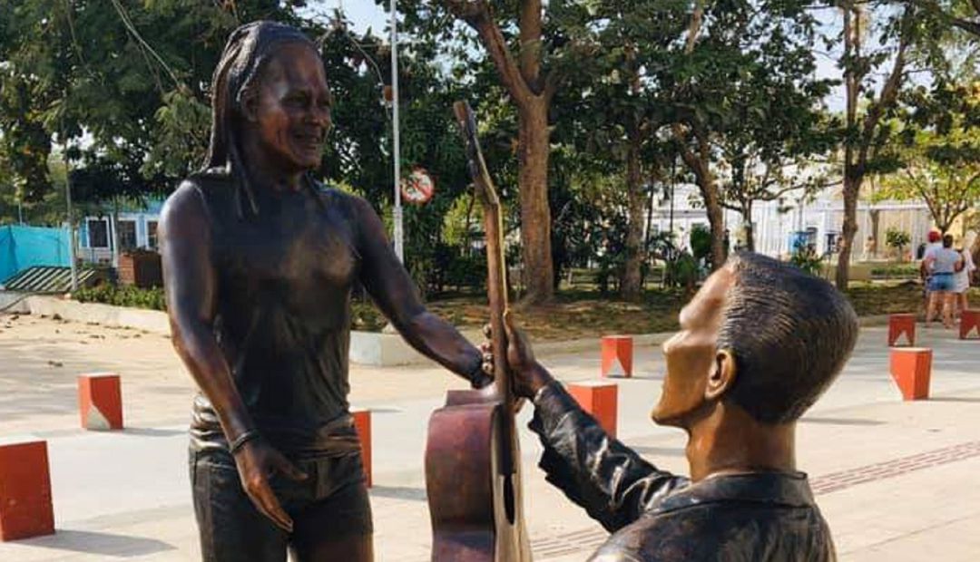 Carlos Vives Ciénaga homenaje: ¿Se parece? Esto dice Carlos Vives, sobre las críticas a su estatua
