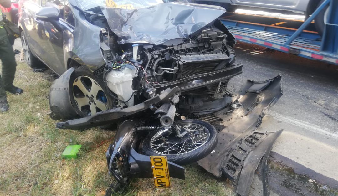 Accidente de tránsito: Accidente deja dos personas sin vida en Yotoco