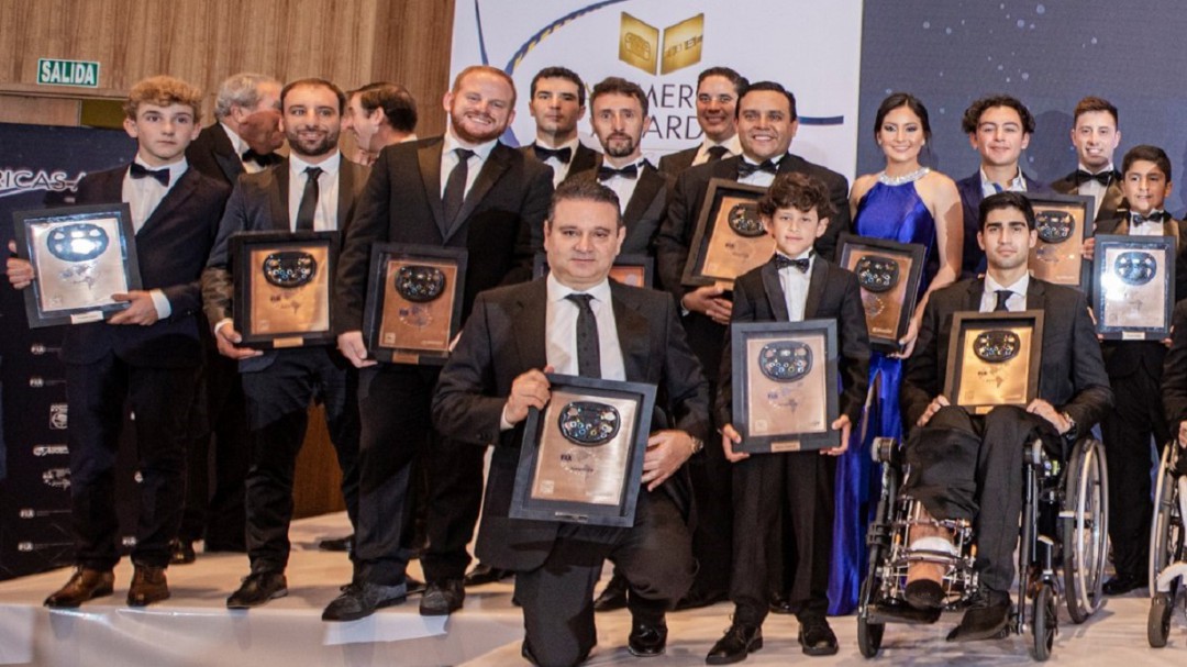 Colombia recibe premio internacional por sus avances en seguridad vial