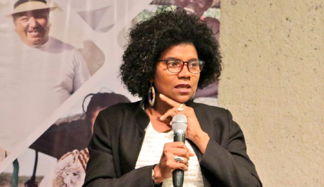 Cuestionamientos en contra de la ministra de Ciencia: La ministra de Ciencia se defiende de cuestionamientos en su contra
