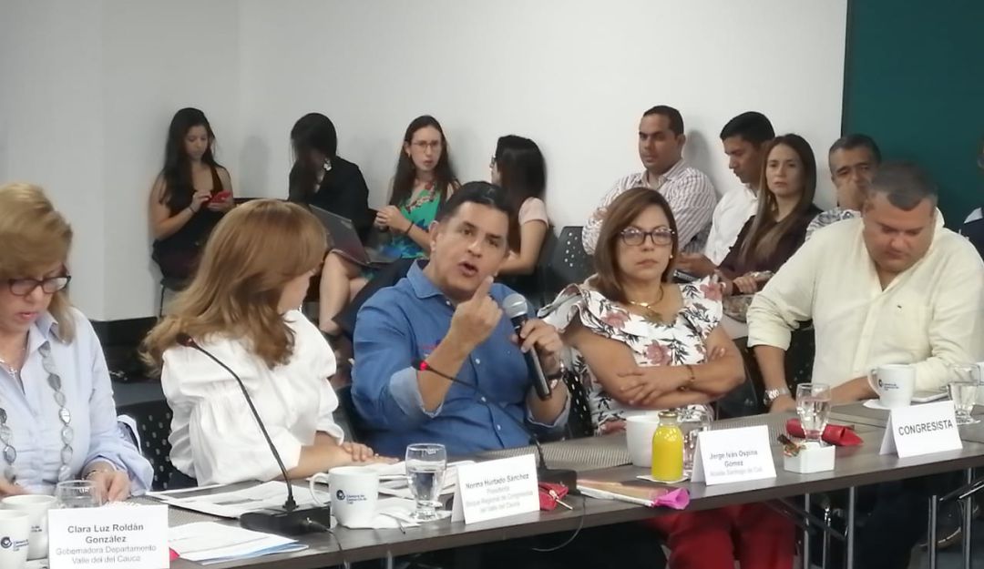 Movilizaciones estudiantiles: Esmad no debe usar armas durante manifestaciones en Cali