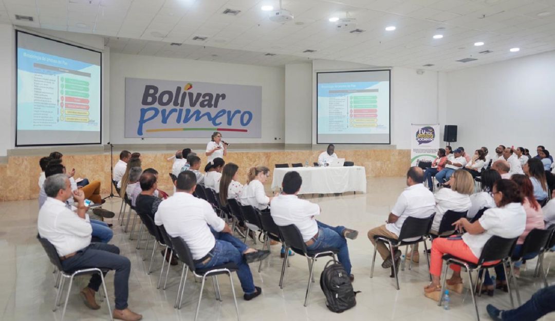 Gobierno de Vicente Blel: Inició construcción del plan de desarrollo 'Bolívar Primero'