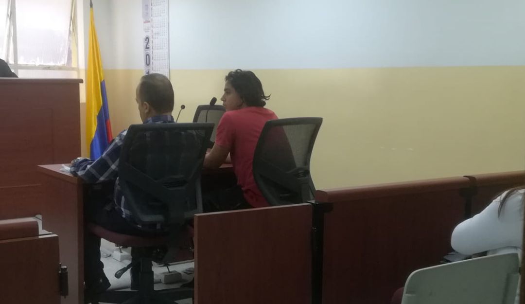 Judicializaron a universitario por atacar a Policía