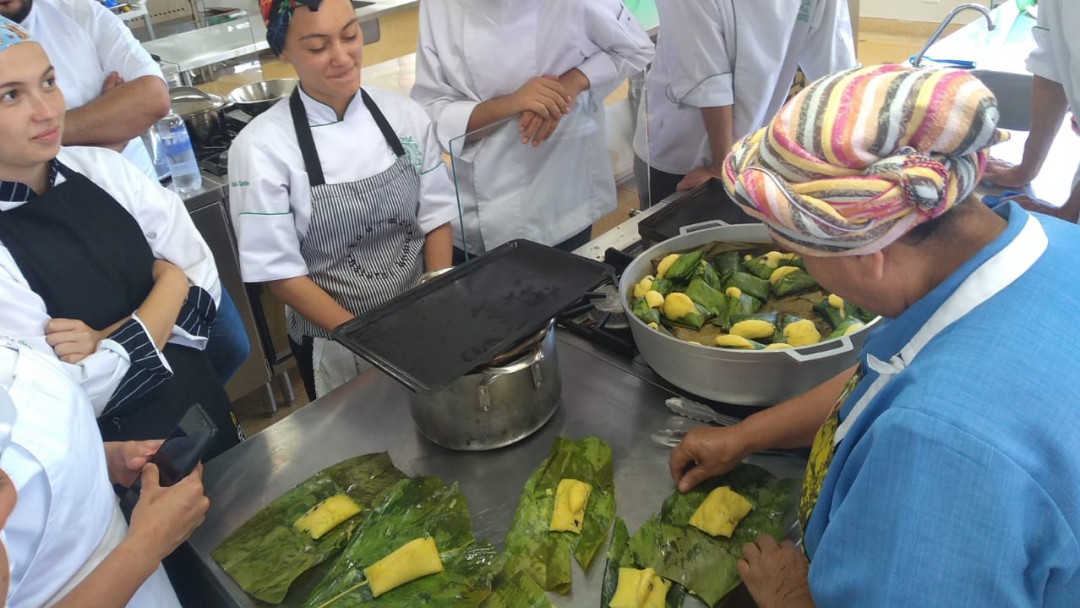 Envolturas naturales, hojas naturales le ponen el sabor a nuestra cocina
