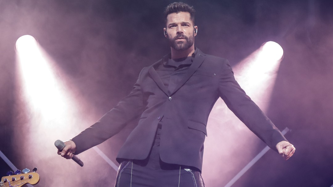 ‘Tiburones’ el nuevo sencillo de Ricky Martin con profundo mensaje social