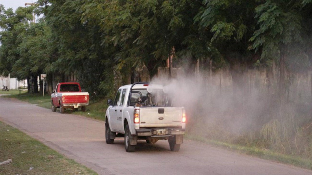 Búsqueda casa a casa por aumento de casos de dengue en Barranquilla