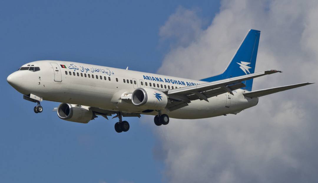 Avión comercial choca en Afganistán