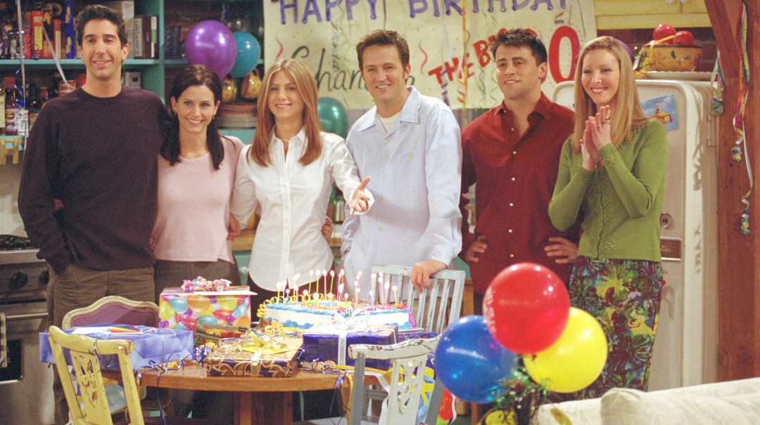 Se conoció esta fotografía del último día de grabaciones de 'Friends'