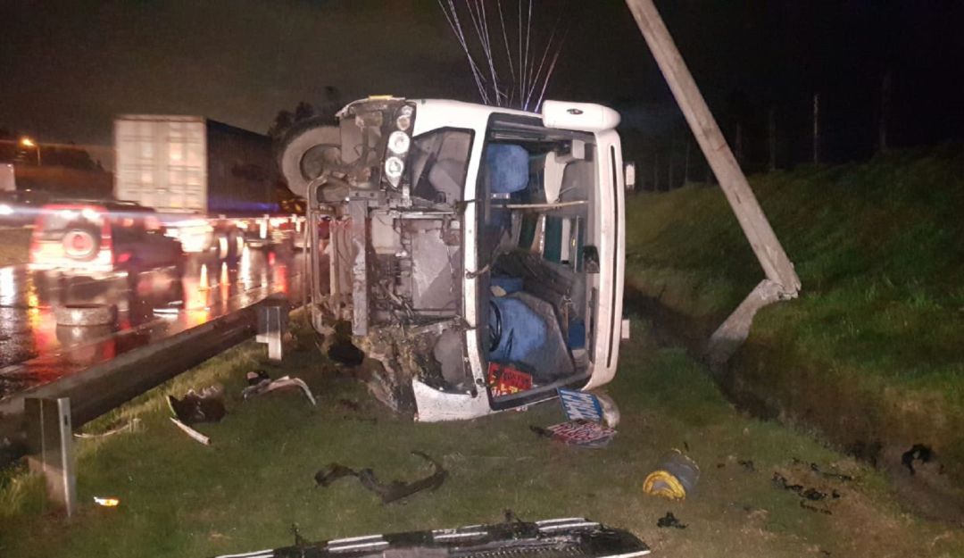 24 heridos en la variante Facatativá - Madrid en Cundinamarca: Más de 20 heridos dejó estrepitoso accidente en la variante Faca - Madrid