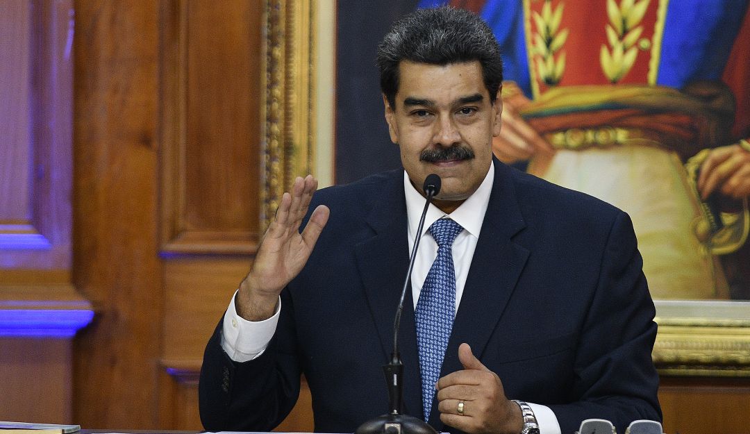 Maduro dispuesto a restablecer relaciones consulares con Colombia
