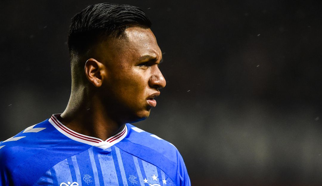 Carro de Alfredo Morelos en Escocia: ¡Que susto! Alfredo Morelos sorprendió a un hombre manipulando su carro