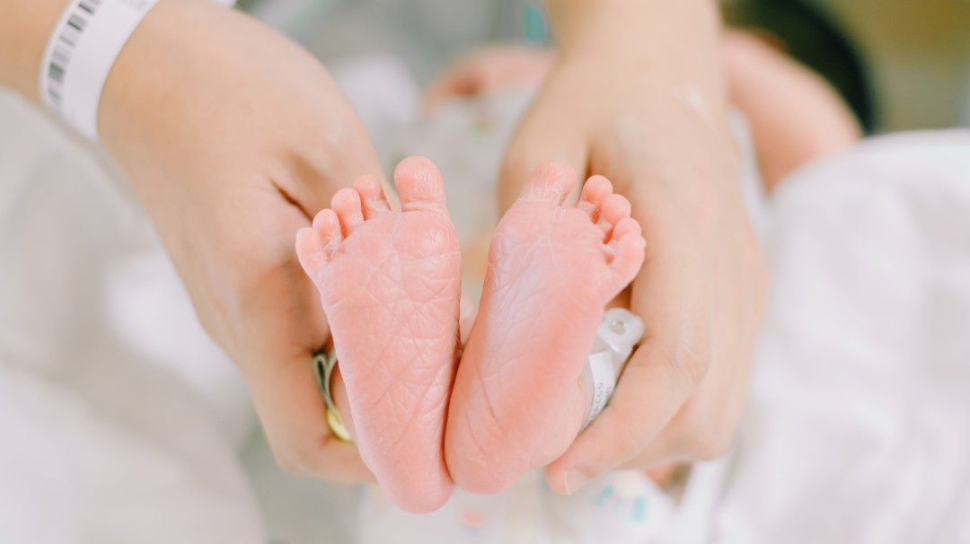 Enfermera es acusada por inyectar morfina a bebés