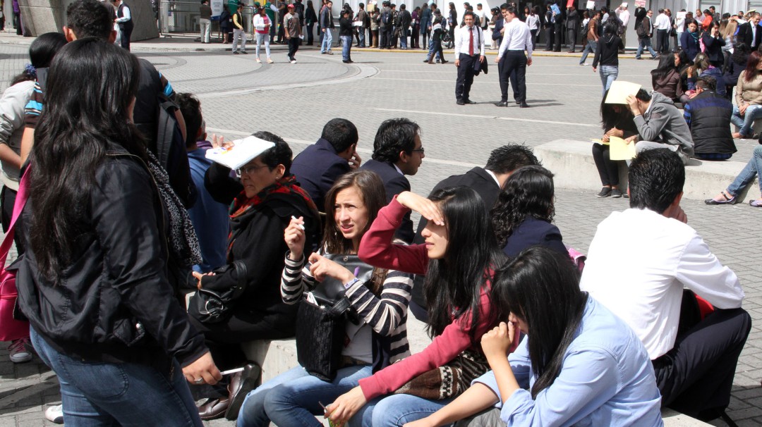 Entidades estatales priorizarán contratación a jóvenes