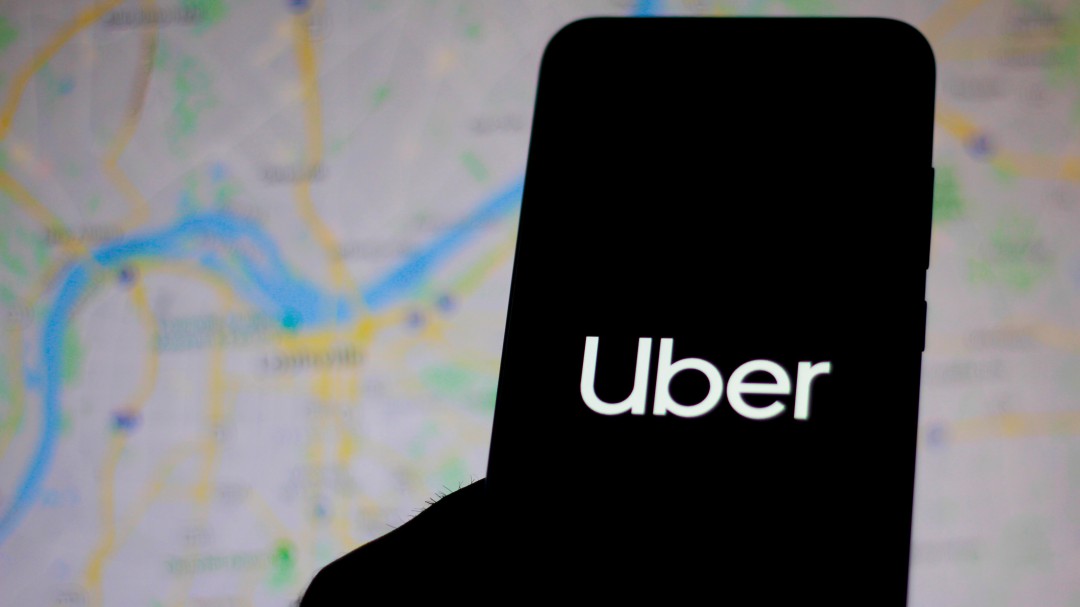 Investigan a directivos de Uber por presunto fraude a resolución judicial