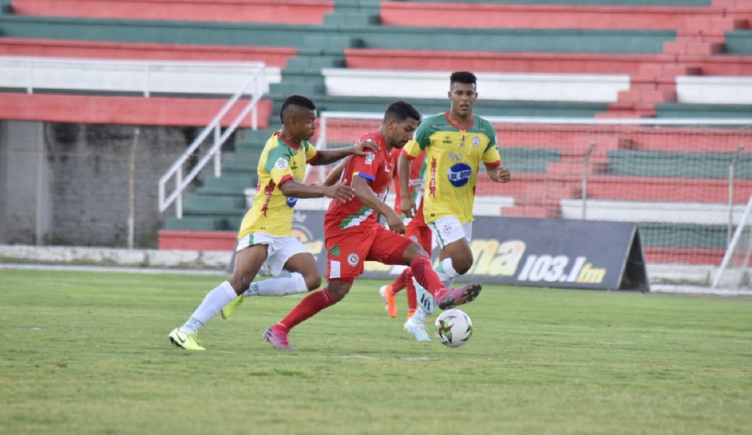 Real Cartagena perdió 2-0 frente a Cortuluá Torneo BetPlay: ¡Empezó mal! Real Cartagena cayó 2-0 en su debut en el Torneo BetPlay