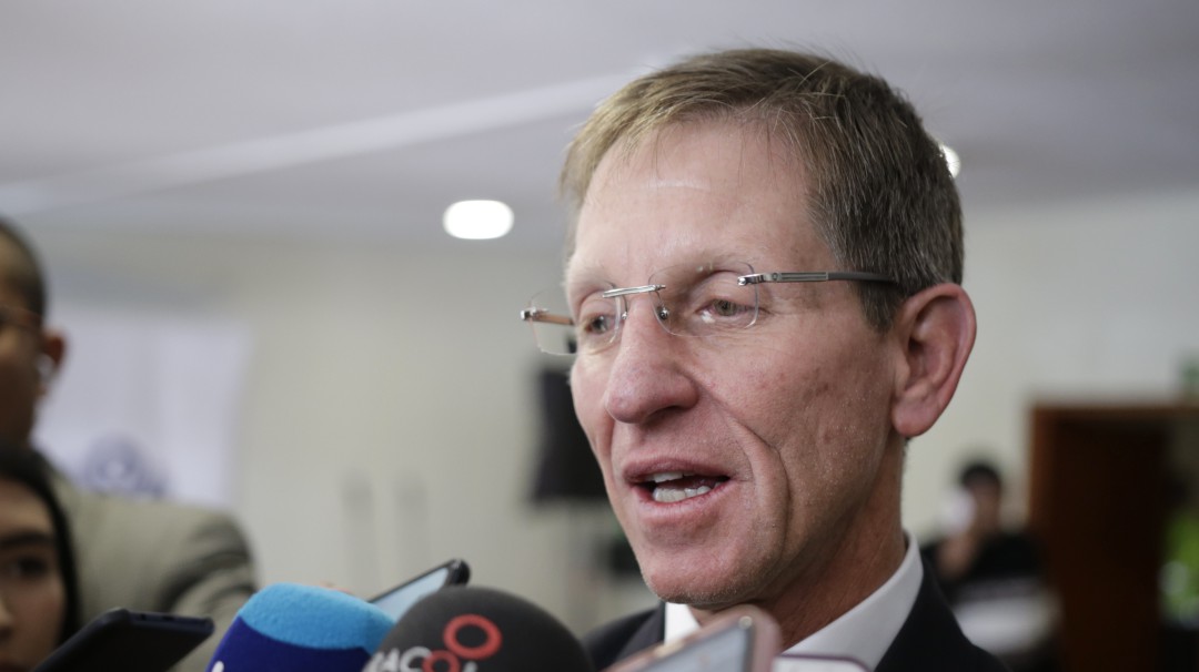 Archila: No hay fundamento para vincular al presidente con los asesinatos