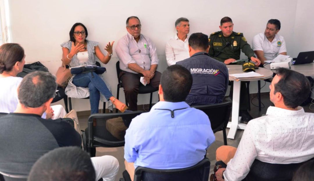 motos centros comerciales Cartagena: Plan para erradicar estaciones de motos de centros comerciales de Cartagena