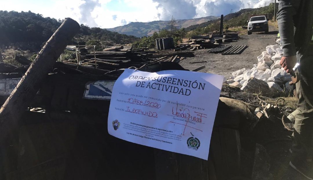 Noticias Bogotá: La CAR cierra mina de carbón en Cundinamarca: La CAR cierra mina de carbón en Cundinamarca