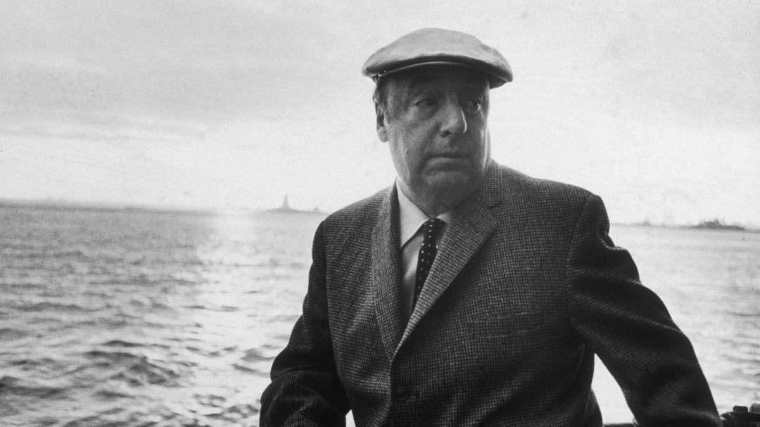 ¿Neruda fue asesinado? Libro italiano lanza nueva teoría sobre su muerte