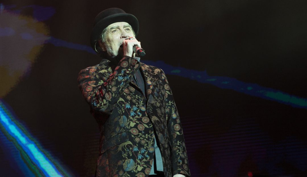 Joaquin Sabina: Una caída de Sabina obliga a posponer su concierto con Serrat en Madrid