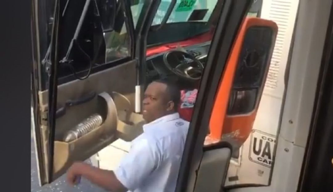 Imponen comparendo a persona que agredió bus de Transcaribe: Imponen comparendo a persona que agredió bus de Transcaribe