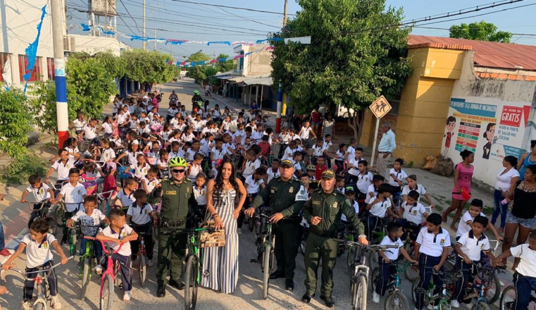 Realizan ciclo paseo para prevenir consumo de drogas en Río Sucio, Bolívar: Realizan ciclo paseo para prevenir consumo de drogas en Río Viejo, Bolívar