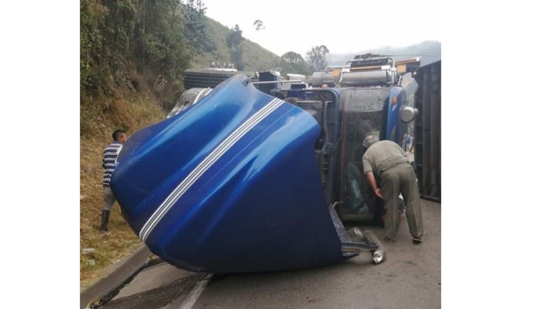 Accidente en la Línea: Accidente en el Alto de la Línea