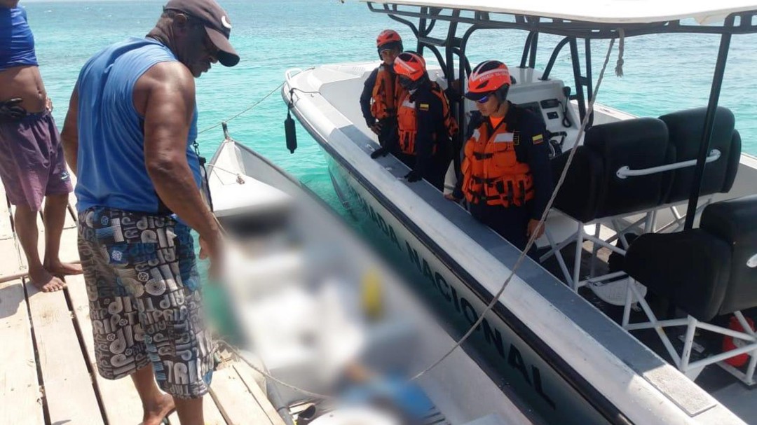 Investigan posible ahogamiento de joven que buceaba en Islas del Rosario