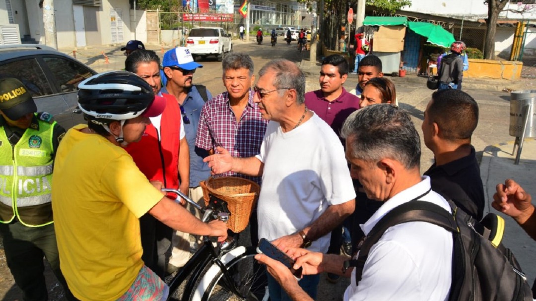 En marcha plan para hacer cumplir decreto que prohíbe parrillero en moto