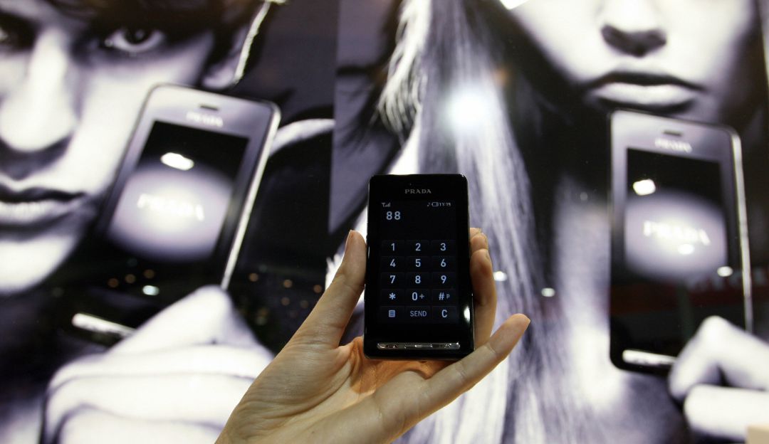 Celulares con pantalla táctil: ¡No fue iPhone! Revelan el primer teléfono con pantalla táctil del mercado