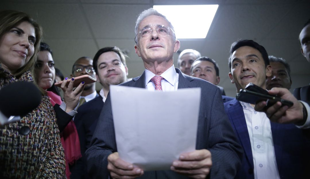 Noticias Colombia: Declaración de renta de Alvaro Uribe: Expresidente Uribe dice que pagó más de $200 millones en impuestos en 2018