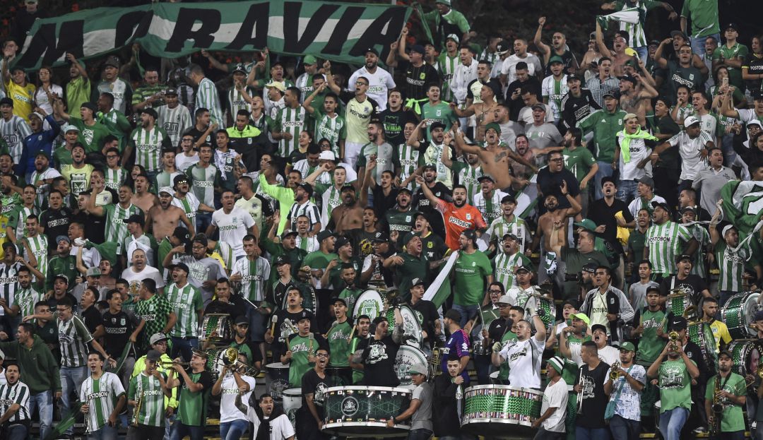 Copa Sudamericana Atlético Nacional Vs Huracán: Un hincha en silla de rueda llegó a Argentina para alentar a Nacional