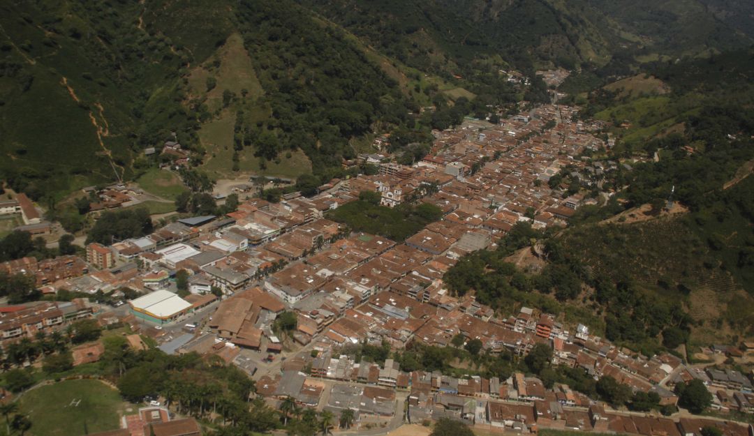 Atracos masivos en Antioquia: Denuncian atraco masivo a un equipo de balonmano de niños en Ciudad Bolívar Atracos masivos en Antioquia: Denuncian atraco masivo a un equipo de balonmano de niños en Ciudad Bolívar