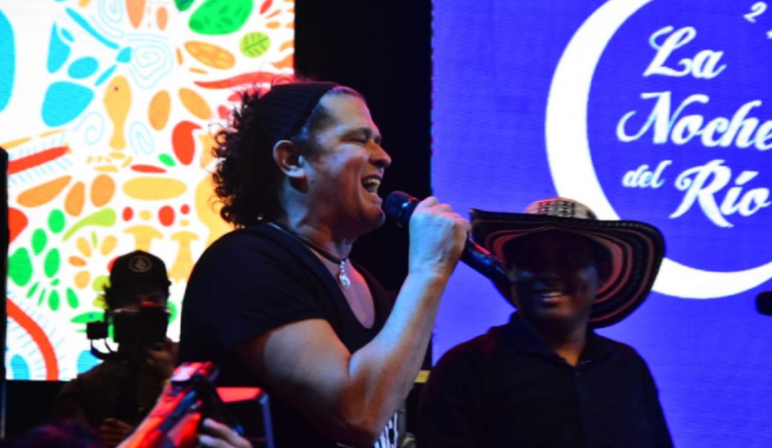 Carlos Vives: Carlos Vives fue la sorpresa en La Noche del Río