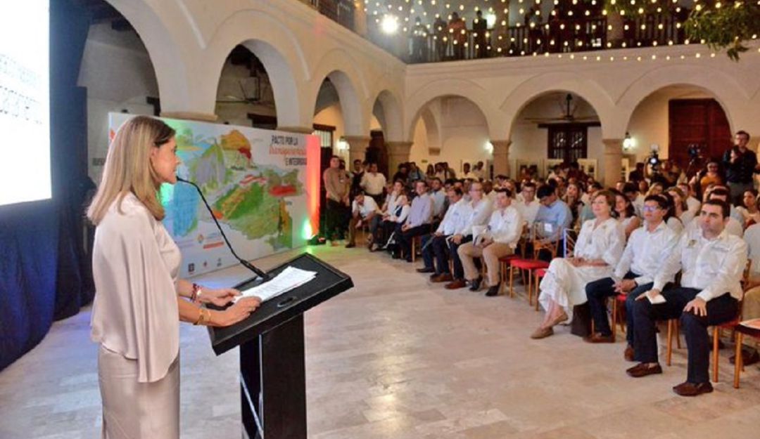 Corrupción política en Colombia: Gobernadores firman pacto contra la corrupción