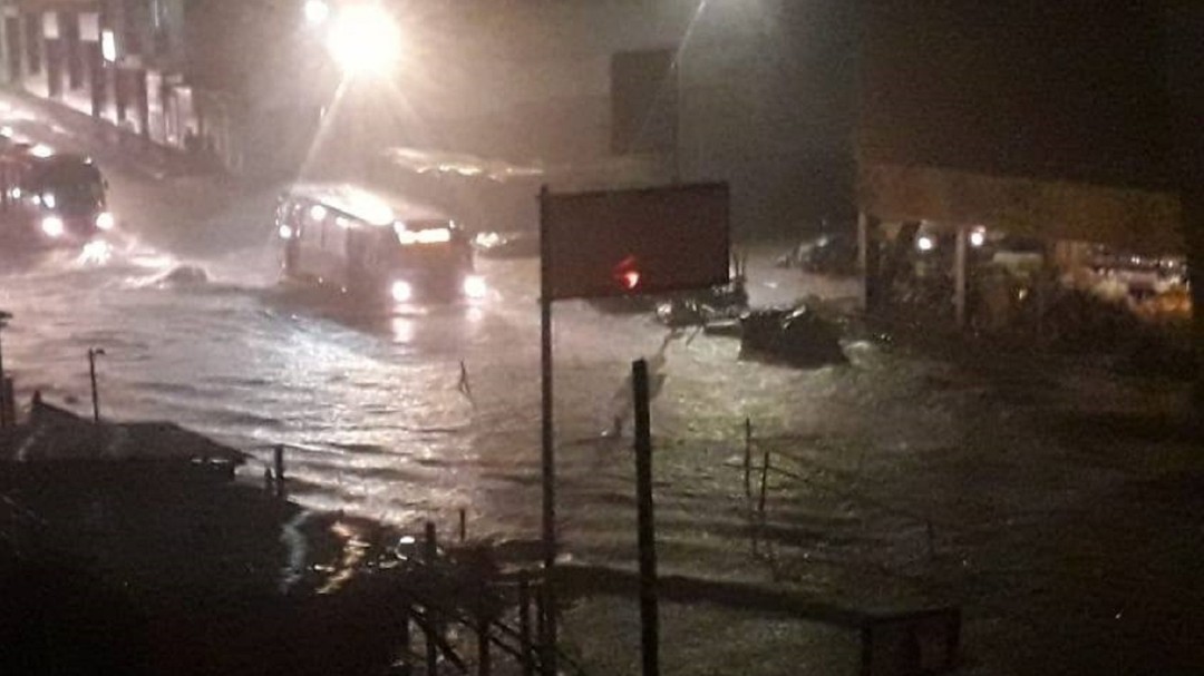 Emergencias por inundaciones dejó fuerte aguacero en Armenia