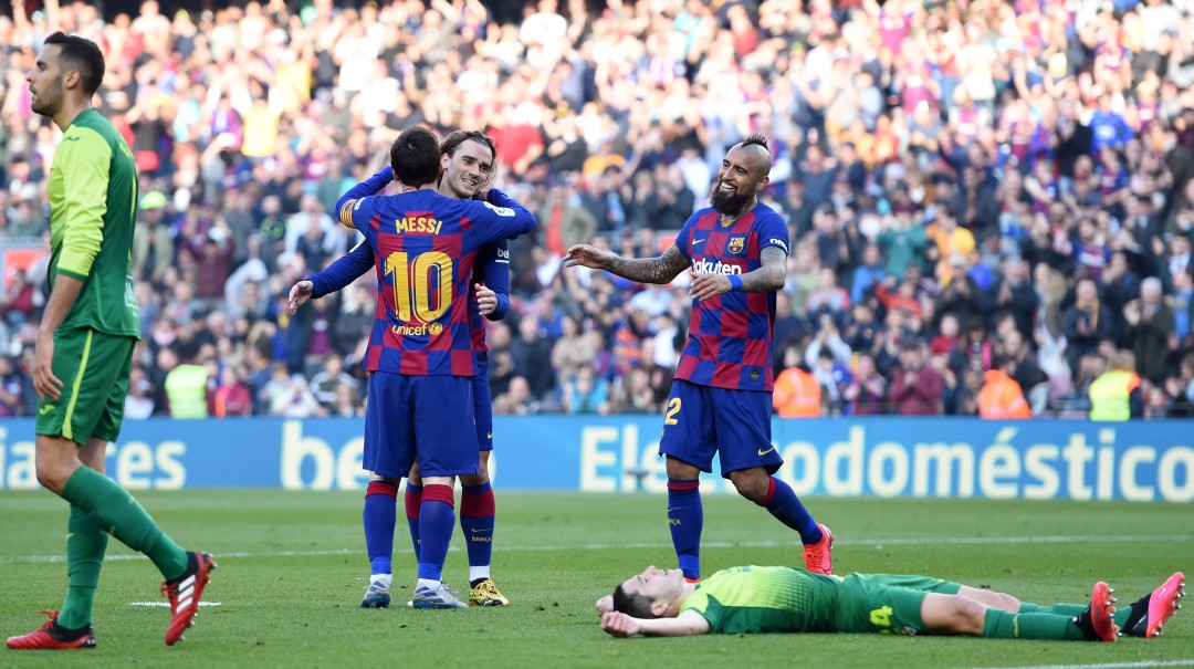 Messi sublime ante un Eibar que se rinde a sus pies