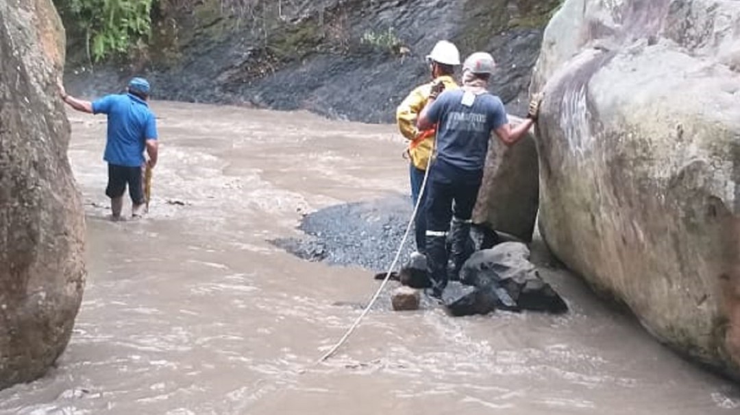 Emergencia por la creciente de un río en Cundinamarca