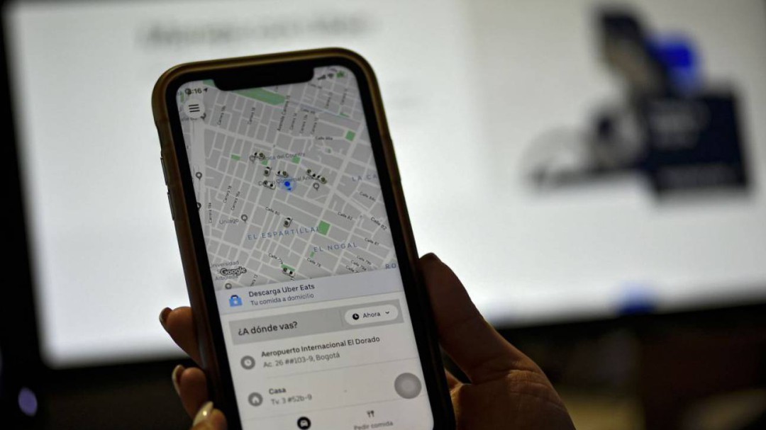 ¿Qué implica el nuevo modelo de contratación de Uber?
