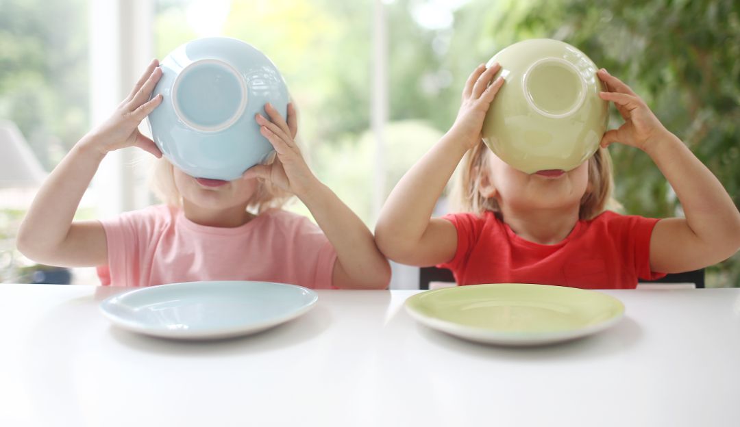 Adelgazar comiendo: Comer más en el desayuno que en la cena puede evitar la obesidad