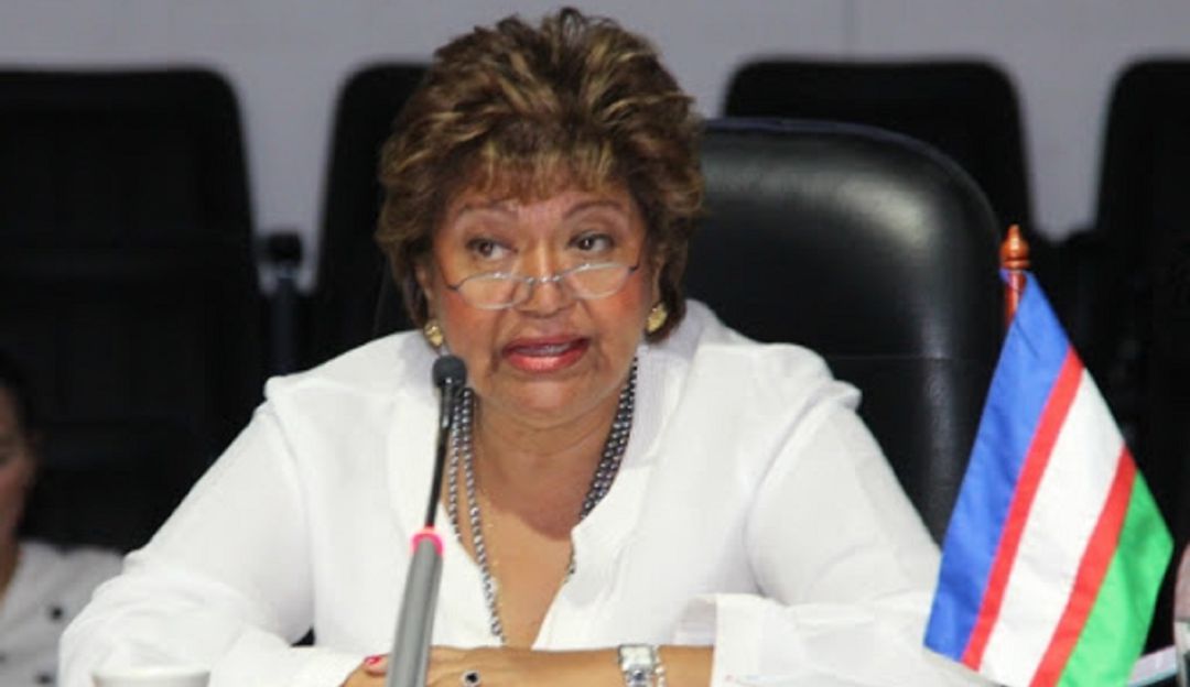 En 'In Memoriam', velorio de la líder política Clementina Vélez: En 'In Memoriam', velorio de la líder política Clementina Vélez
