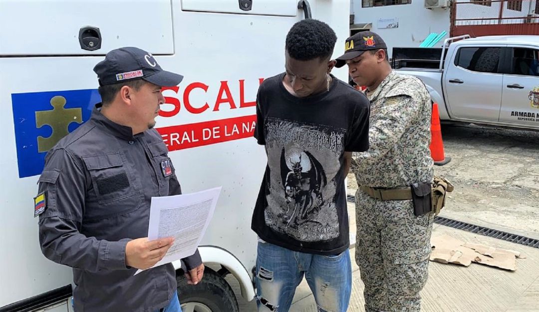Armada captura a uno de los mayores extorsionistas de Buenaventura: Armada captura a uno de los mayores extorsionistas de Buenaventura