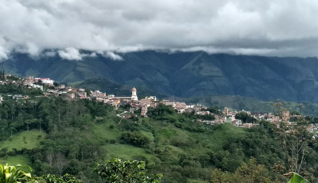 Ataque armado en Ituango un muerto y otro herido.: Ataque armado en Ituango dejó una persona muerta y otra herida