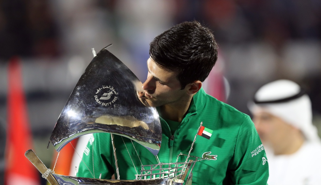 Djokovic campeón de Dubai Tsitsipas: Novak Djokovic reconquistó Dubai frente a Tsitsipas